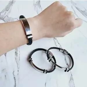 [콩심팥심]실버 스텐 가죽팔찌 정전기 스파크 방지 저감팔찌
