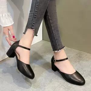 귀엽고 여성스러운 라운드 앞코 디자인 여자 구두발편한운동화 이쁜플랫 샌들 슈즈 단화 슬리퍼 한플랫 로