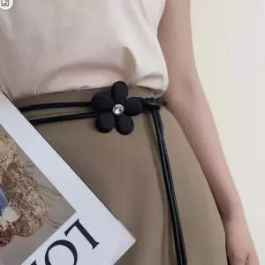 루아 시그니처 플라워 스트랩 벨트 니처 여자 허리 명품 여성 가죽