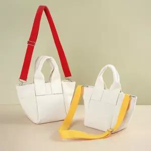 자석오픈 캐주얼 캔버스 데일리 토트백 질이좋은 캐쥬얼 단정한코디 나들이가방