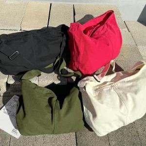 빅사이즈 캔버스 크로스백 남녀공용 에코백여자가방 여대생데일리룩 가볍게들기좋은