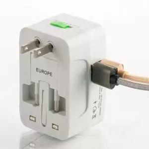 [텐바이텐]플라이토 해외 여행용 멀티 USB 2포트 아답터[전용파우치 포함]