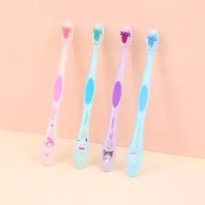 [텐바이텐]산리오 캐릭터 더블 논슬립 컬러 칫솔 어린이 유치원 초등학교