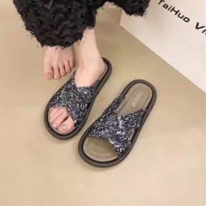 여성 실내 슬리퍼 크로스 스트랩 에스닉 디자인