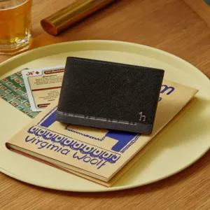 헤지스 액세서리 남성 24FW [스테디셀러]블랙 라인배색 소가죽 반지갑 WUWA4F340BK