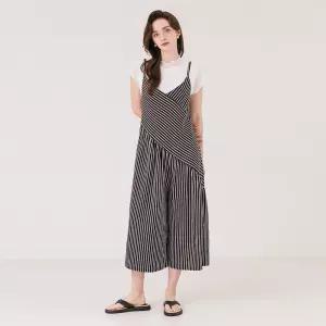 [막스까르띠지오]스트라이프 랩 셔링 점프수트