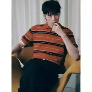 에잇세컨즈 8seconds 스트라이프 칼라 반소매 니트 레드