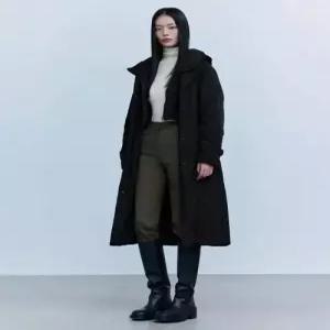 더엣지 theatg 헝가리구스 후드 트렌치다운