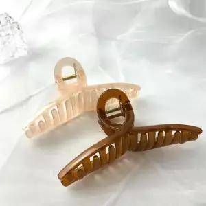 [하프클럽/셀러허브_여성트랜드패션]헤어 올림머리핀 꼬임 빅사이즈 집게