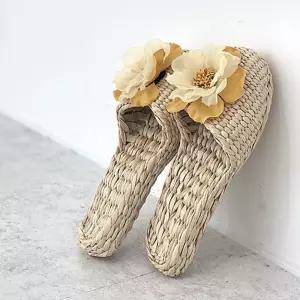 쉬폰플라워 왕골 슬리퍼 3color여성 층간소음방지 실내용 겨울 거실화 엄마