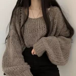 칼리브린 루즈핏 라운드 퍼프 니트데이트룩 오버소매 브라운 아이보리 여자스웨터 여성 여성티 예쁜