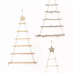 크리스마스 무장식 벽트리