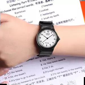 저소음수능시계 모소음 무음 수능 시계 시험 시험용 손목시계 선물