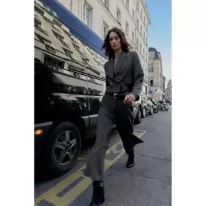 (MD PICK) ZARA 스트라이프 더블 브레스트 크롭 블레이저 - 8741267104 143176