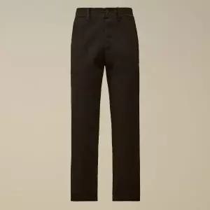 [롯데백화점]시피컴퍼니(잡화) [CP컴퍼니] 25FW 19CMPA210A 110458G 999/ 코튼 개버딘 레귤러 블랙 치노 팬