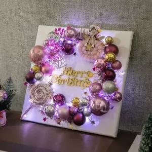 [텐바이텐]크리스마스 액자 벽 장식 LED 분홍리스 캔버스 30cm 트리