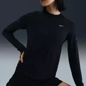 나이키. 스위프트 여성 드라이 핏 UV 긴팔 크루넥 러닝 탑 HQ0504-010