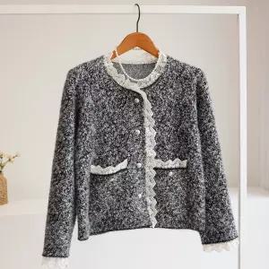 [잇수다] 세토롤 레이스 레이어드 라운드 퍼 니트 자켓