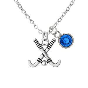 필드 하키 목걸이 u2013 맞춤형 실버 크로스 스틱 펜던트와 탄생석 매력 조절식 체인 스포츠 주얼리 선수, 코치, 팬을 위한 의미 있는 선물