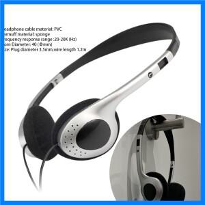 레트로 클래식 헤드셋 음악 MP3 워크맨 레트로 느낌 휴대용 유선 소형 헤드폰 스포츠 패션 사진 소품 1 개