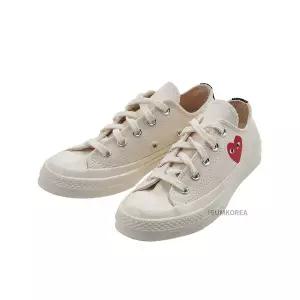 [꼼데가르송] SS25 공용 로고 로우탑 스니커즈 AZ K128 001 WHITE