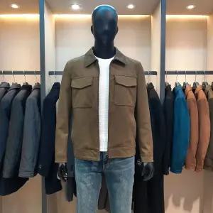 바쏘 봄/가을 카키 컬러 스웨이드 스타일 남성 블루종 점퍼 [BYS5UA23KHA]