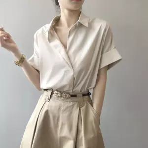 에이미브 셔츠 오버핏 블라우스 카라 화이트 이넥 여름 봄신상 예쁜 여성 여자 반팔