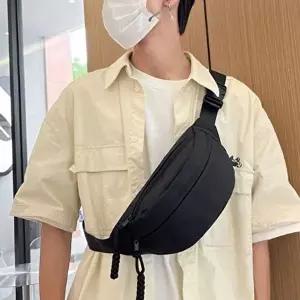 트레킹블랙미니백 남녀 공용 캠핑 여행 용 커플 메신저 슬링 백 코디