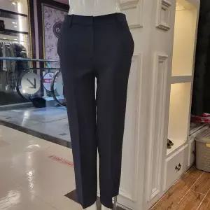[하프클럽/BCBG]BCBG 비씨비지 봄24 바트세트 바지 B4A1P306