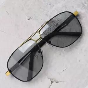 초경량 변색렌즈 남성 보잉 편광 선글라스 골드블랙