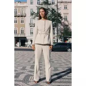 (MD PICK) ZARA 벨티드 타이트핏 블레이저 - 아이보리 8585593741 143211