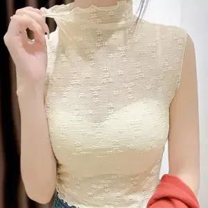 레이스 슬림핏 블라우스 시스루 나시 하이넥 민소매