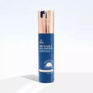 SRILabs 데일리 페이셜 자외선 차단제 - SPF 40 리포크로만과 펩타이드로 안티에이징 투명 산화 아연