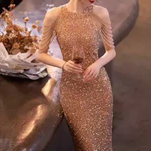 반짝이 이브닝드레스 럭셔리 연주회 웨딩 검은 블랙 시상식