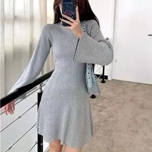 골지 원피스 미니 나팔 니트 LL D132 (KYR-WFH3R54)
