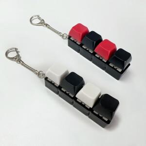 몽테조이  4키 핀치 토이 키 버튼 DIY 키보드 피젯 키체인 스트레스 해소 시간 죽이기 클릭 장난감 성인용