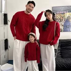 콩지키즈 레드홀릭 케이블 패밀리 니트 크리스마스룩 레드니트 패밀리룩 겨울 가족티 티셔츠 여행 가족사진