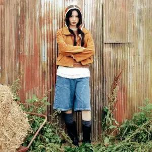 [롯데백화점]써스데이 아일랜드 [KiiiKiii 착용]유틸리티 디테일의  버뮤다 팬츠(T256MJE133W)