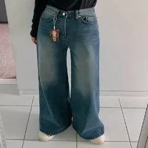 6747 스웨이드포켓 기모 스판 와이드 데님 (one color)