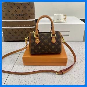 미니 베개 크로스백 트렌디 고품질 루이 향기 패셔너블 보스턴백 중간 경도 폴리에스터 안감 지퍼 잠금