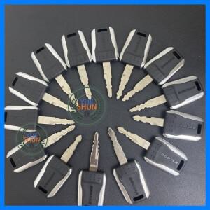 두산 대우 굴삭기 215 점화 및 문짝 개방 키 DX55 60 75 150 200 1 개