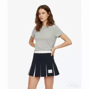 [톰브라운]미니 박스 플리츠 스커트 치마 네이비 FJK133A07651415 149408724