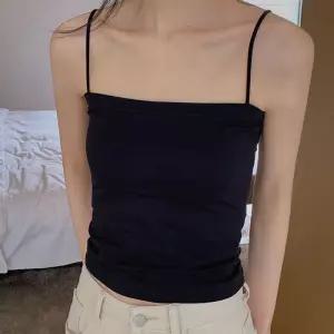 여성 베이직 끈나시 크롭 일체형캡 민소매 이너웨어 브라탑 끈런닝 나시