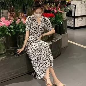 여자 여름 외출 나들이 휴양지 패션 브이넥 라인 크로바 반팔 원피스