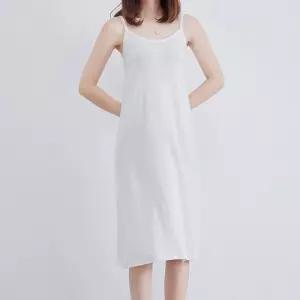 심플 디자인 끈나시 루즈핏 3컬러 원피스 LKO80