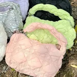 쇼퍼백 숄더 숄더가방 포인트 체인 누빔 버킷백 WFIL6ER