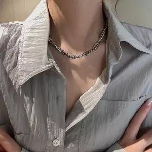 [콩심팥심]이거찜 포인트 롱 두줄 레이어드 패션 목걸이 레이어