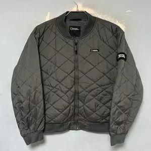 내셔널지오그래픽 남자 퀼팅자켓 항공점퍼 XL 105