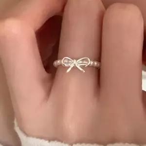 세리토 미니 진주 실버 리본 반지