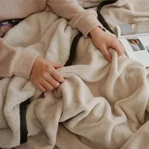 포근포근 스너글 20mm 소프트 극세사 담요 블랭킷 무릎담요